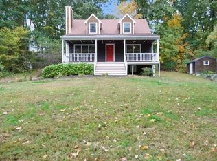 18 Bare Hill Rd, Groveland, MA 01834