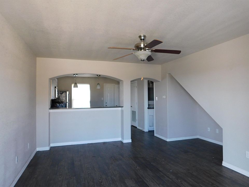 2nd image of 2116 Rustic Way APT B