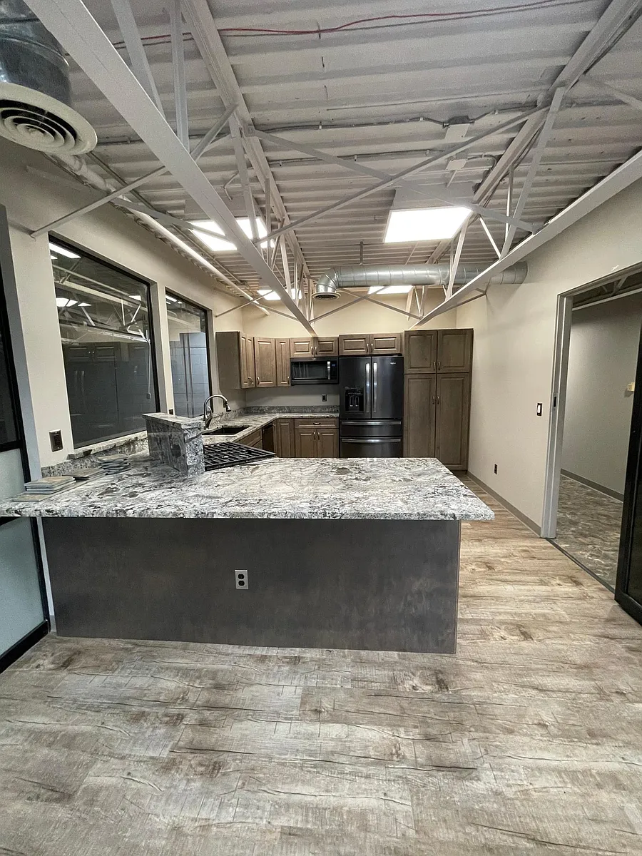Building Photo - 2150 Oriskany St W #2