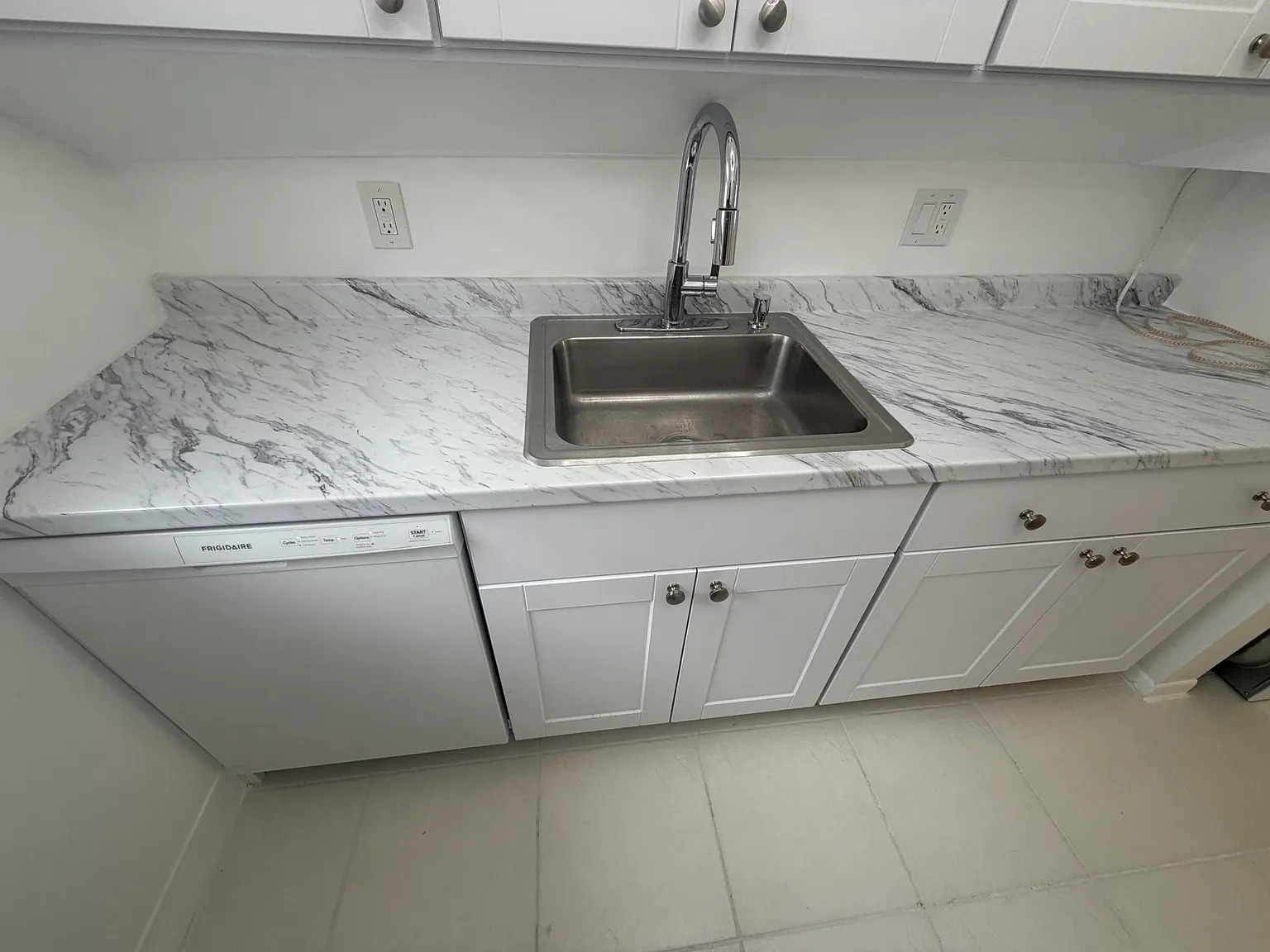 650 SW 2nd Ave — Photo 4