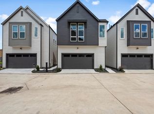 308 Cyclamen St, Houston, TX 77018