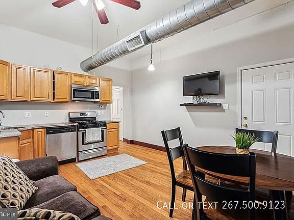 3rd image of 3414 Spring Garden St #B