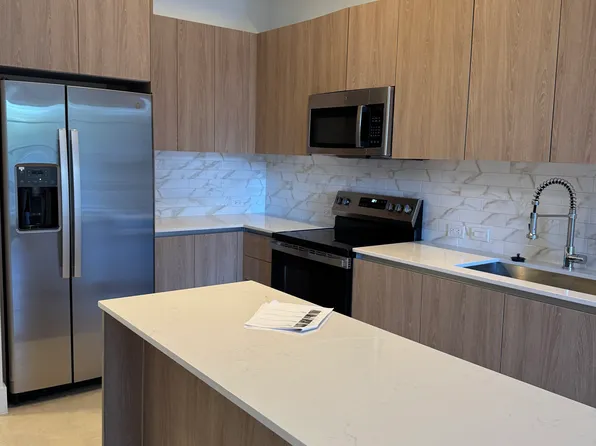 2510 NE 182nd Ter #2ARV, North Miami Beach, FL 33160