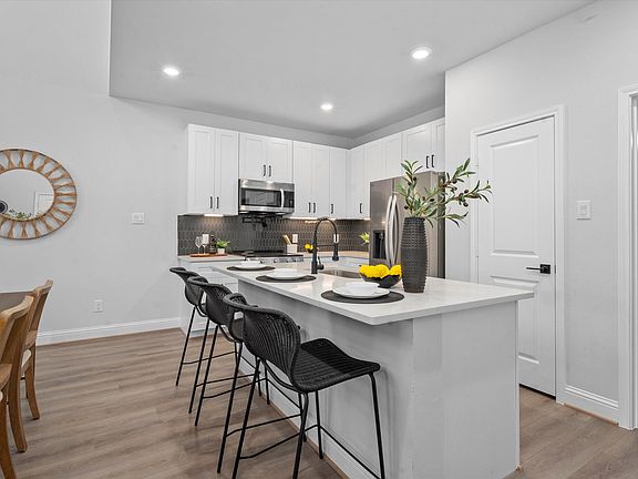 6th image of this home