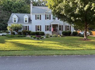 111 Manassas Loop, Yorktown, VA 23693