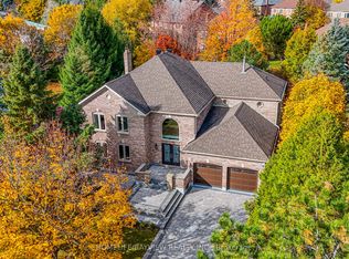 11 Wendover Ct, Richmond Hill, ON L4B 3G4