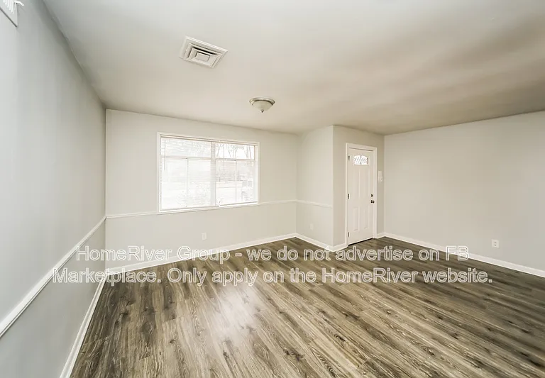 506 N White Station Rd — Photo 3