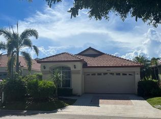 2093 Bonisle Cir, Riviera Beach, FL 33418