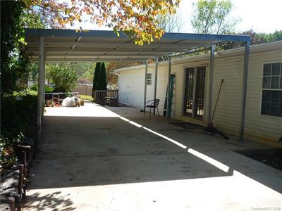 210 Foster Creek Rd, Horse Shoe, NC, 28742