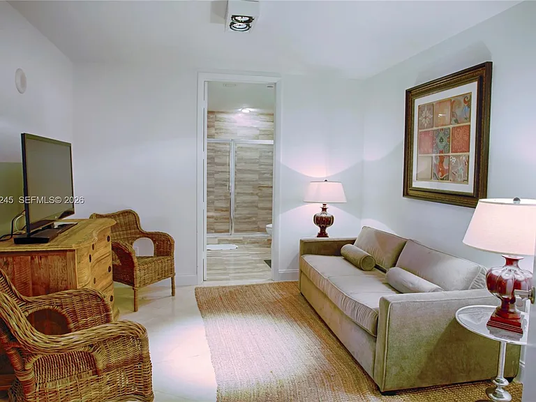 15811 Collins Ave #2303 — Photo 15