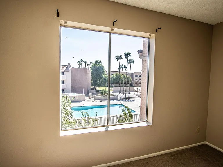 540 N May St #3143 — Photo 18
