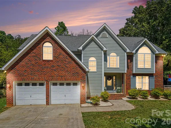 9209 Morgan Glenn Dr, Mint Hill, NC 28227