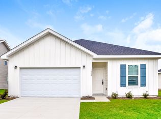 1008 Autumns Wood Cir E, Brunswick, GA 31525