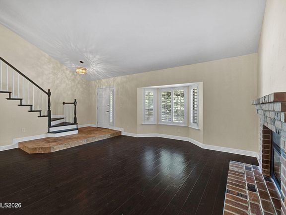 5th image of 1641 Ashbury Ln