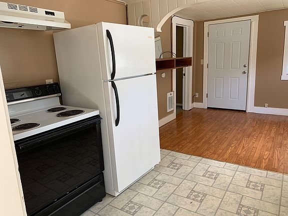 5th image of 1838 Alma Dr