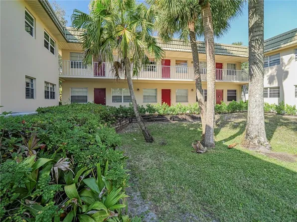 17 Vista Gardens Trail #206, Vero Beach, FL 32962