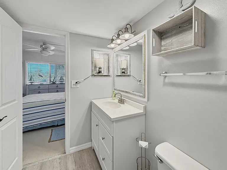 355 S Ocean Dr #106 — Photo 36