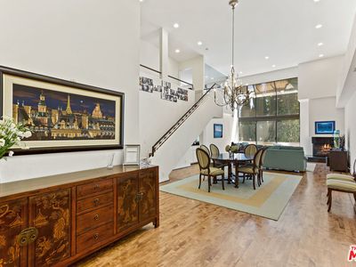 1520 S Beverly Glen Blvd APT 408, Los Angeles, CA, 90024