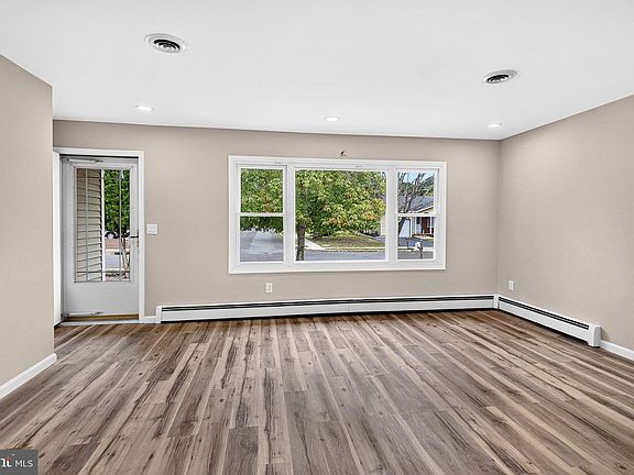4th image of 50 Oakfield Rd