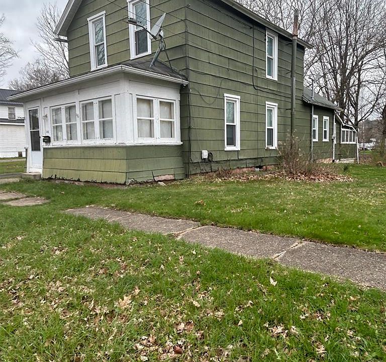 1st image of 316 Bank St