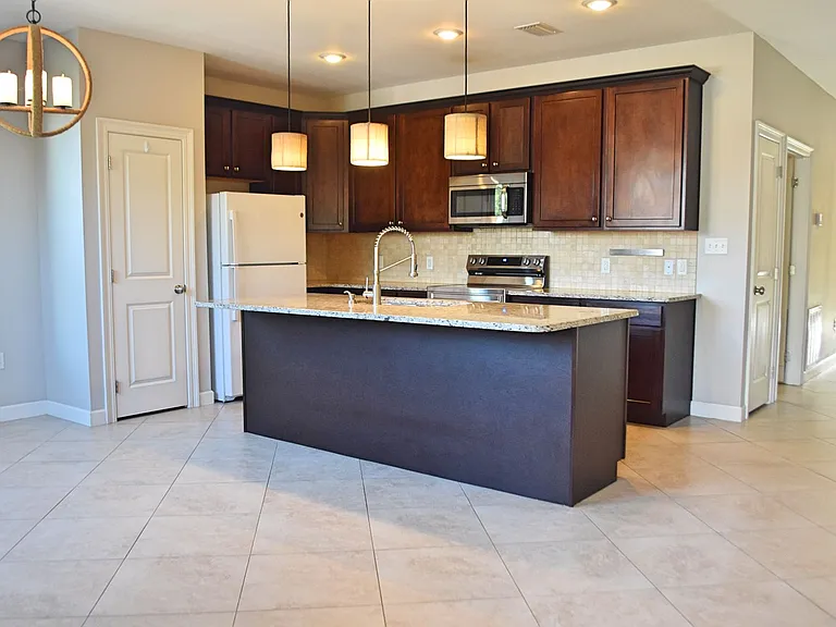 416 Tropical Way — Photo 12