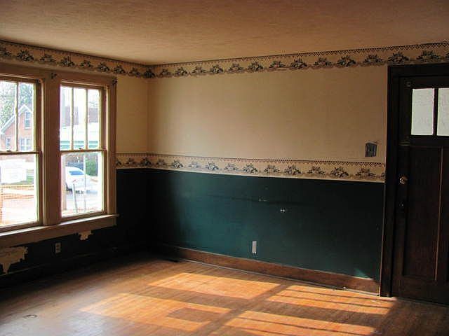 2nd image of 222 Davis Ave