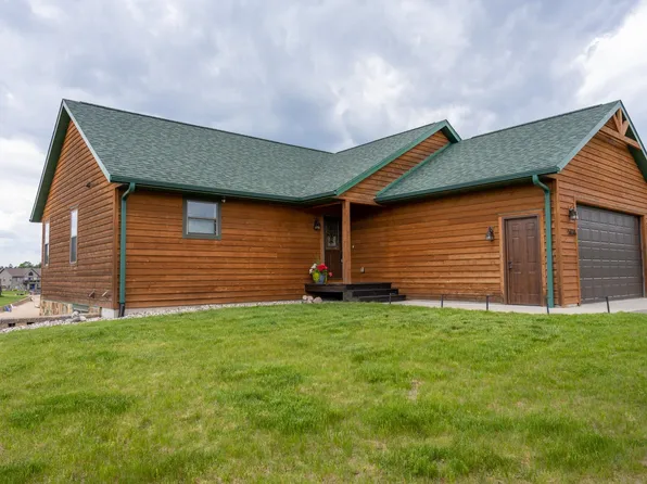 W5636 Island Lake Dr, New Lisbon, WI 53950