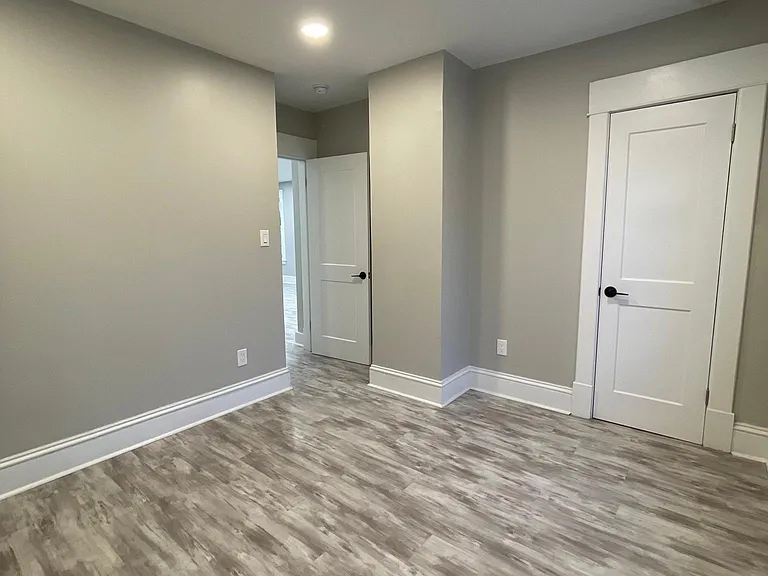 1425 State St #2 — Photo 30