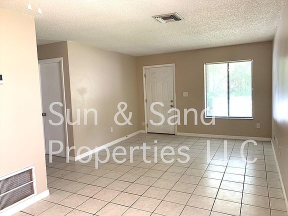 3rd image of 319 N Orange Ave