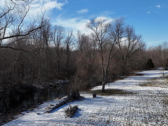 5th image of 7525 Huron River Dr