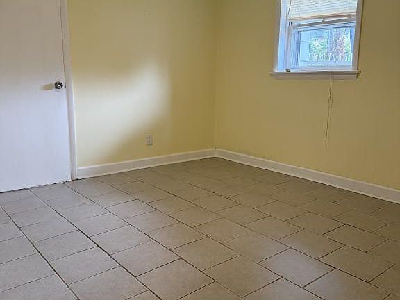 3rd image of 20 W Prospect Ave