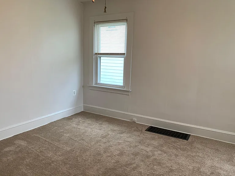 321 Orchard Ave #1 — Photo 14