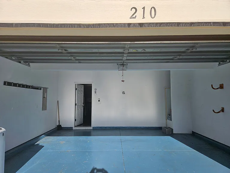 210 Long Pond Dr — Photo 10
