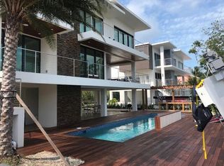 44 S Blackwater Ln, Key Largo, FL 33037