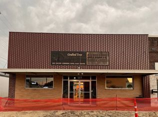 118 S 4th St, Oneill, NE 68763