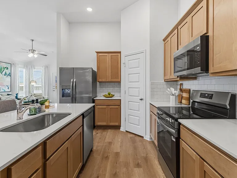 5203 Green St #1 — Photo 11