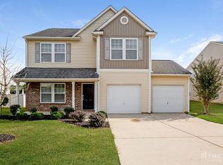 113 Fawn Ridge Ct, Mount Holly, NC 28120