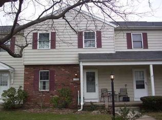 1156 Appletree Ln, Erie, PA 16509