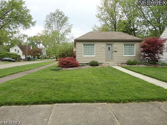 3rd image of 414 Willard Ave SE