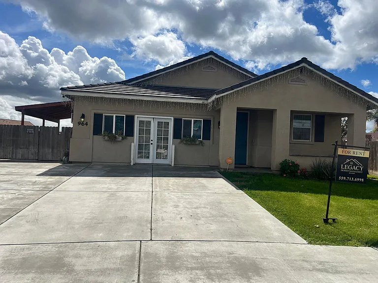 964 Maple Valley Way — Photo 2