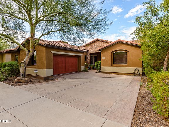 2nd image of 2318 E WINSTON Drive