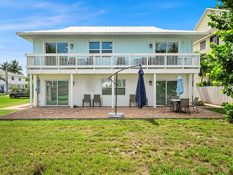 336 Hernando St #D — Photo 12