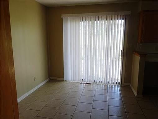 5th image of 2300 NW Kensington Ct