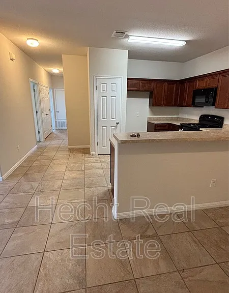 342 Main St #B — Photo 5