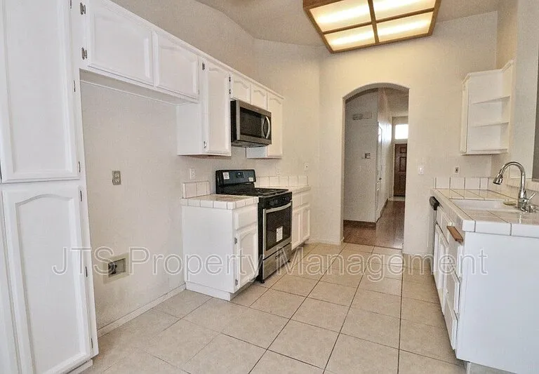 3549 Pine Hollow Way — Photo 23
