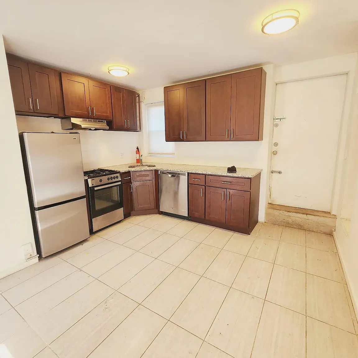 1 bed, 600 sqft, $2,350 — Photo 1