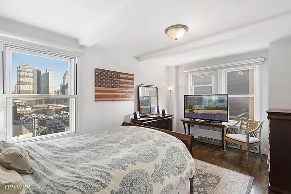 Rented by Corcoran | media 12