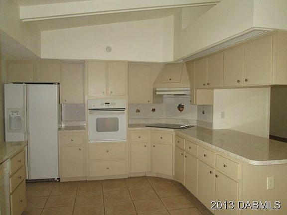 5th image of 6 Sand Dune Dr