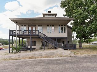 4 Kissee Ave #2, Kimberling City, MO 65686