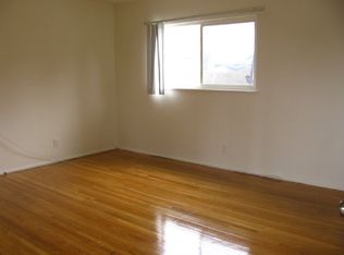 193 W Woodbury Rd, Altadena, CA 91001